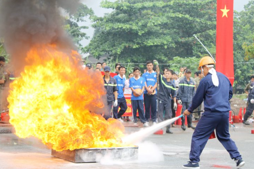 Huấn Luyện Nghiệp Vụ PCCC Định Kỳ Hiệu Quả và An Toàn